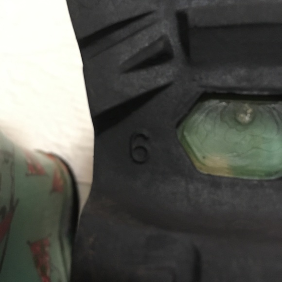 6US (3/$20) Kamik Rain Boots - Picture 12 of 12